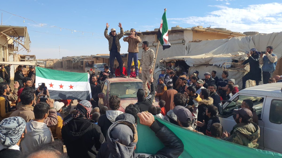 Protesters in Al-Rukban demanded, on Friday, that the leaders of the factions in the camp open fronts to participate in the battle to deter aggression against the government forces, which was announced on November 27, 2024, and to lift the siege on the camp and return the residents to their cities and towns.