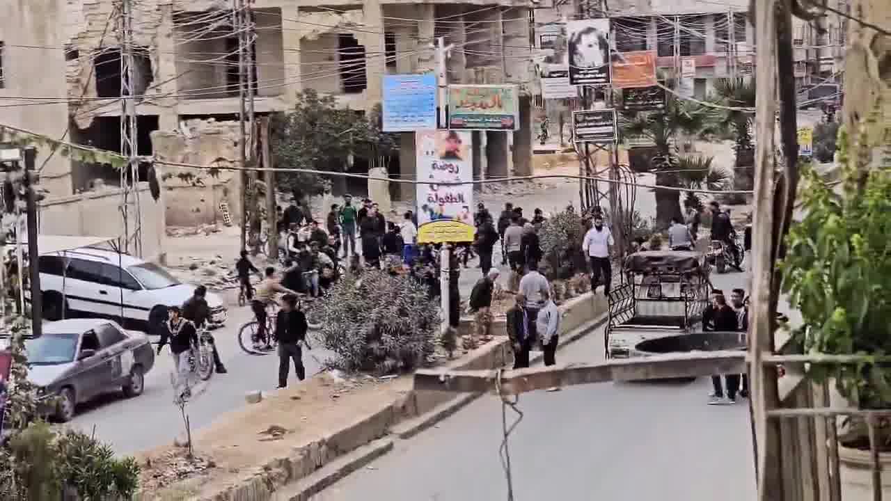 Rebels in Daraya Al-Hurra