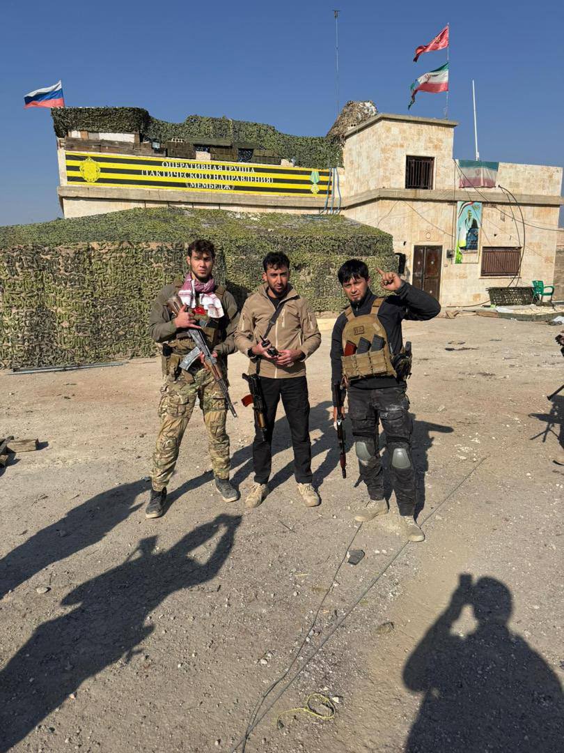 The Russian base in the town of Arima in the countryside of Manbij was captured by the Syrian National Army