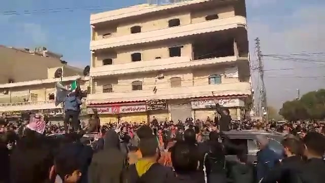 Reportedly SNA infiltrated in Manbij and welcomed by locals