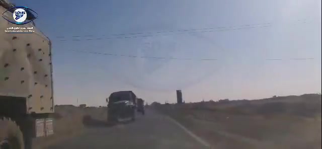 A checkpoint affiliated with the SDF blocks the path of a Russian convoy and forces it to return to the Sarrin base in the countryside of Ain Issa, north of Raqqa