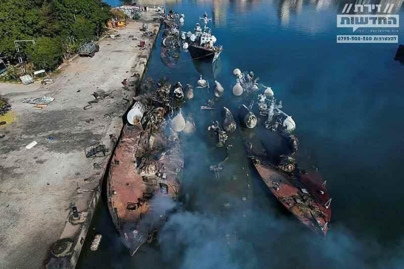 Images of sunken Syrian navy ships following last night's Israeli Navy strike on Latakia, Syria. 6 x vintage OSA-II class missile boats