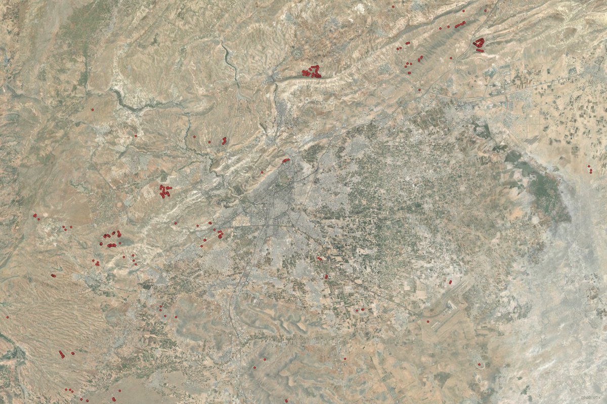 Map of Israeli airstrikes in Syria targeting airbases, air defenses, artillery and ammunition storage sites between 8 and 16 December 2024