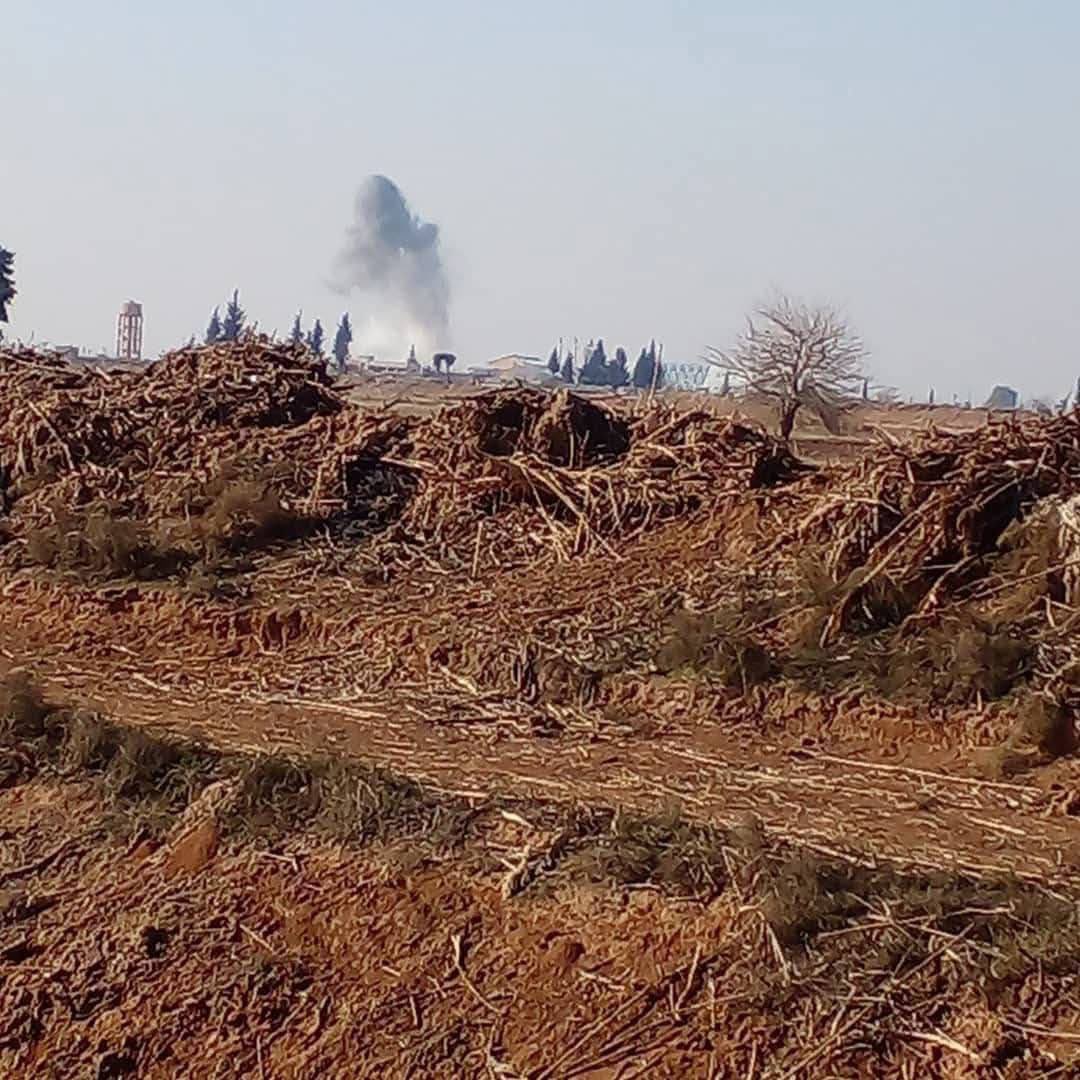 Fierce clashes in the eastern countryside of Manbij between the SDF and the Turkish led SNA. Turkish airforce is providing close air support for the SNA Airstrike north of Maskanah