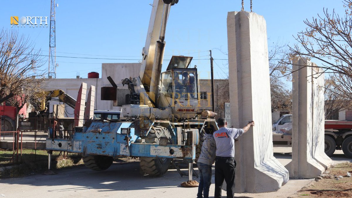 Construction work of the international @coalition  base in Kobani