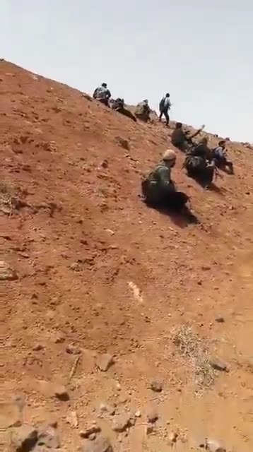 Renewed clashes on the Damascus-Suwayda road from the direction of Matla in the Damascus countryside, as Bedouin tribes continue to prevent the convoy that left Suwayda from advancing towards Damascus.