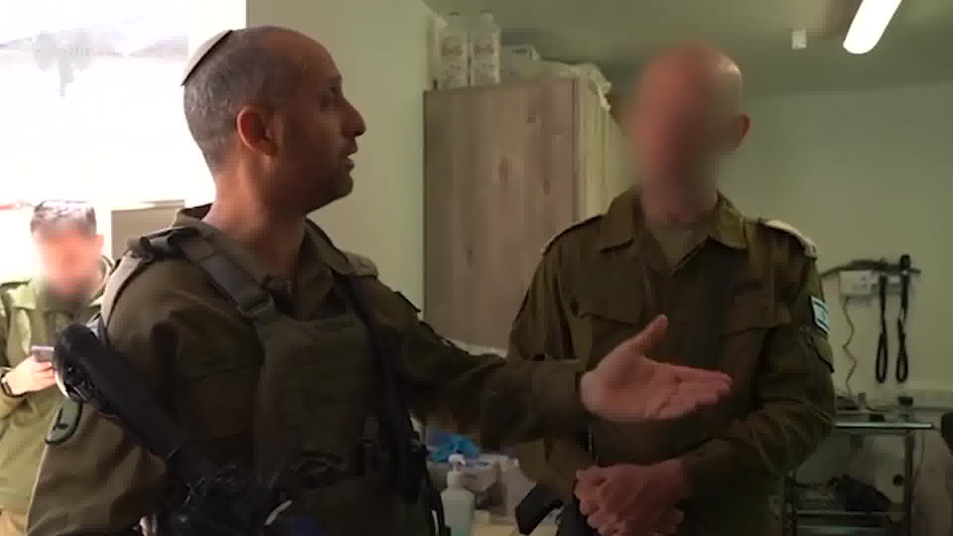 The IDF says a medical facility it set up in southern Syria, next to the Druze village of Hader, has so far treated over 500 Syrians. The “forward mobile triage was established several weeks ago, amid the IDF's ongoing operations in southern Syria, and is intended to treat Syrian Druze in the area, the military says.
