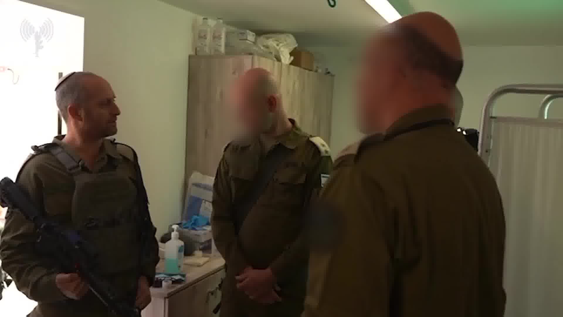 The IDF says a medical facility it set up in southern Syria, next to the Druze village of Hader, has so far treated over 500 Syrians. The “forward mobile triage was established several weeks ago, amid the IDF's ongoing operations in southern Syria, and is intended to treat Syrian Druze in the area, the military says.
