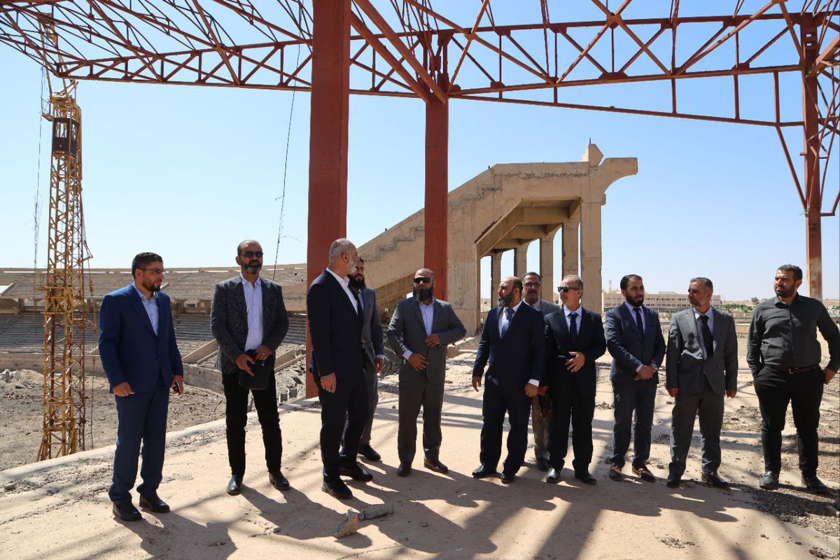The Governorate of Deir ez-Zur decided to raze the destroyed Western outskirts of the city and build a new town there. This will be the first mega-project of the reconstruction era