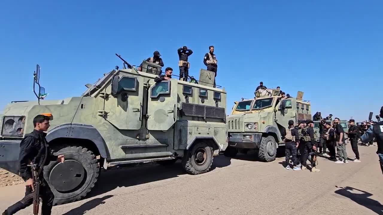 Internal Security Forces are deployed around the town of Taara in the western countryside of Sweida Governorate to break up clashes and respond to recent security developments