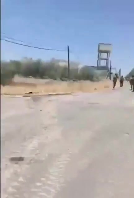 Damascus forces in the town of Taari 