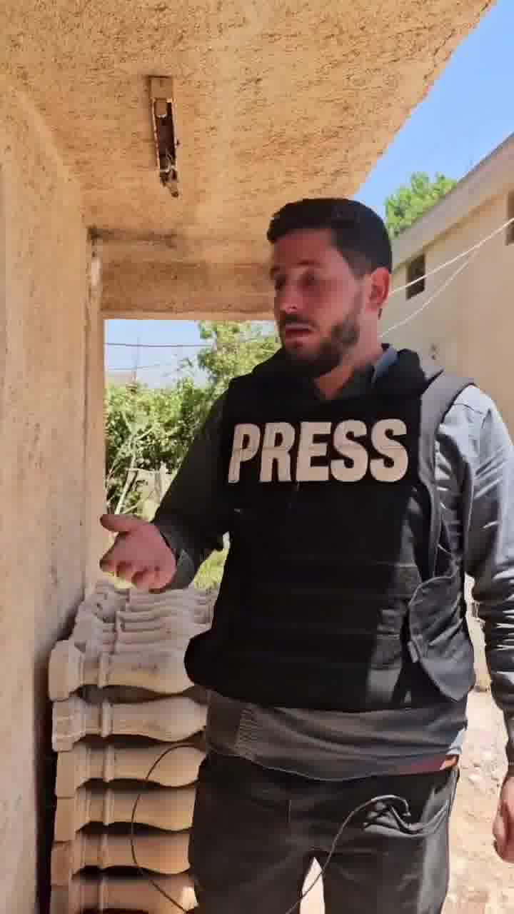Journalist Malik Abu Obeida reassured families inside the town of Al-Dour in the western countryside of Sweida after the Ministry of Defense forces entered Sweida.