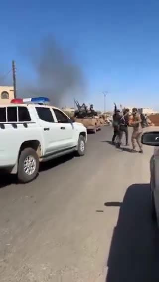 A video of the moment the Syrian army entered the town of Al-Mazra'a in the Sweida countryside after taking control of it.