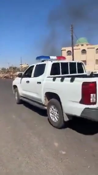 A video of the moment the Syrian army entered the town of Al-Mazra'a in the Sweida countryside after taking control of it.