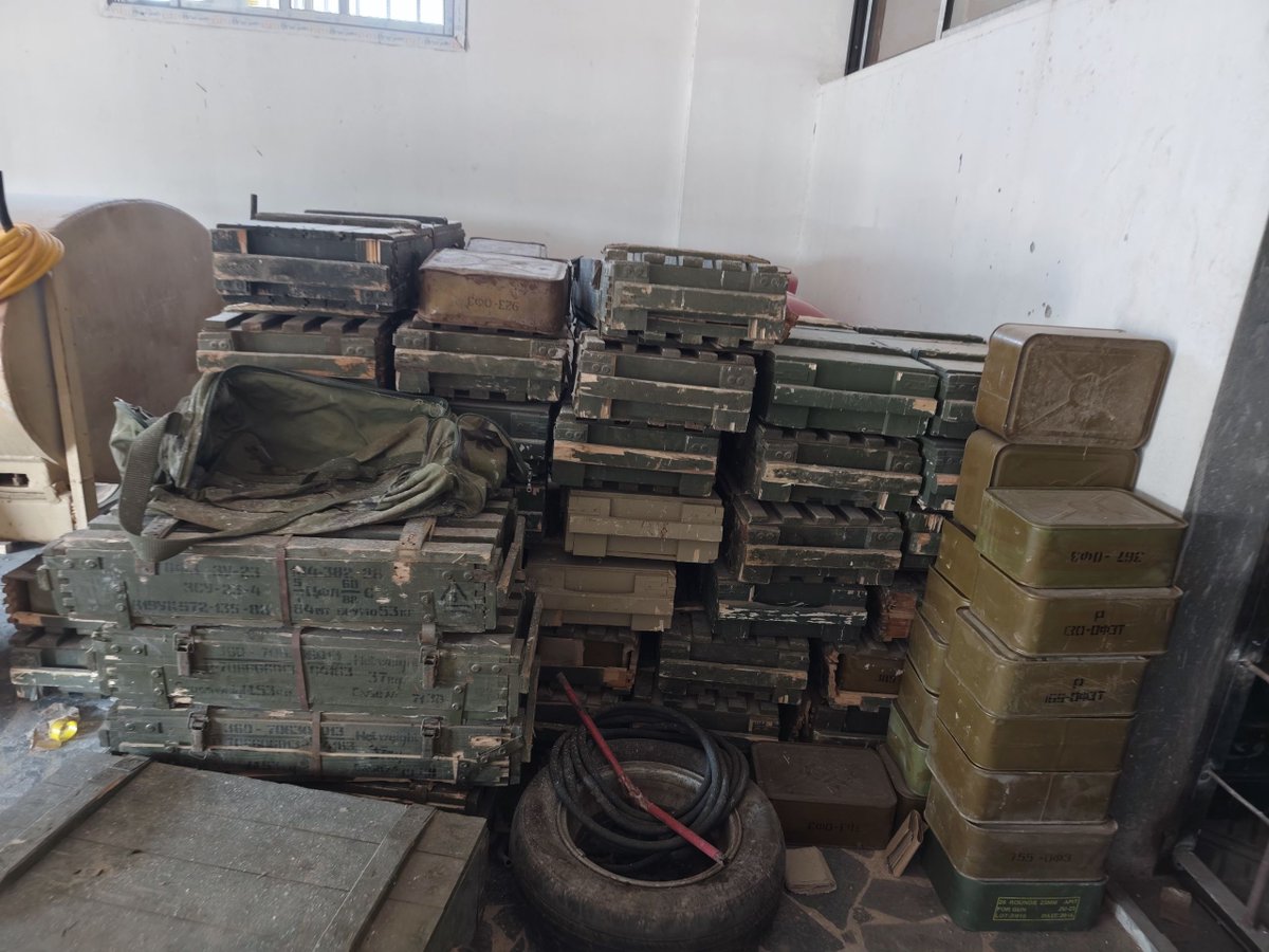 Ministry of Interior: Internal Security Forces found a number of warehouses containing various weapons, shells, and ammunition in a number of villages in the countryside of As-Suwayda Governorate, as part of the widespread security deployment aimed at containing tensions and establishing security and stability in the region.