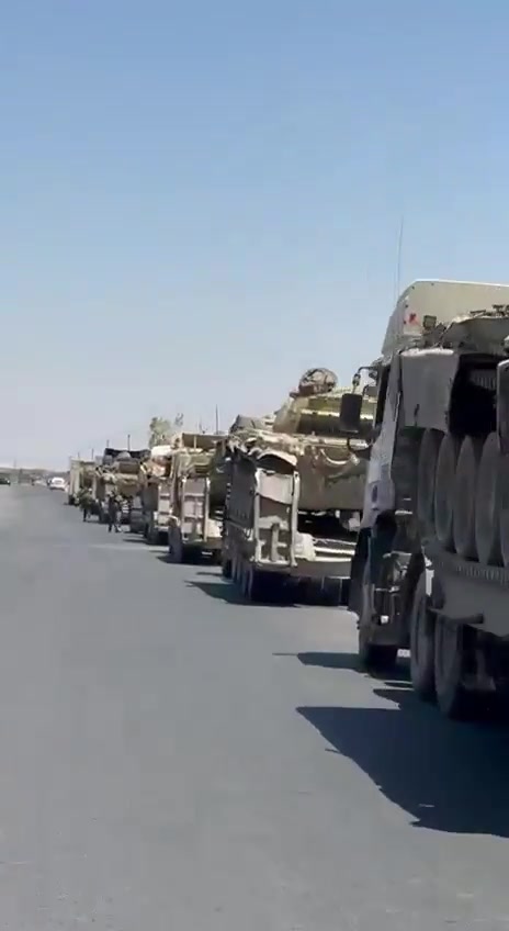 Syrian Arab Army forces begin withdrawing heavy machinery from Sweida, in preparation for handing over the city's neighborhoods to the Internal Security Forces