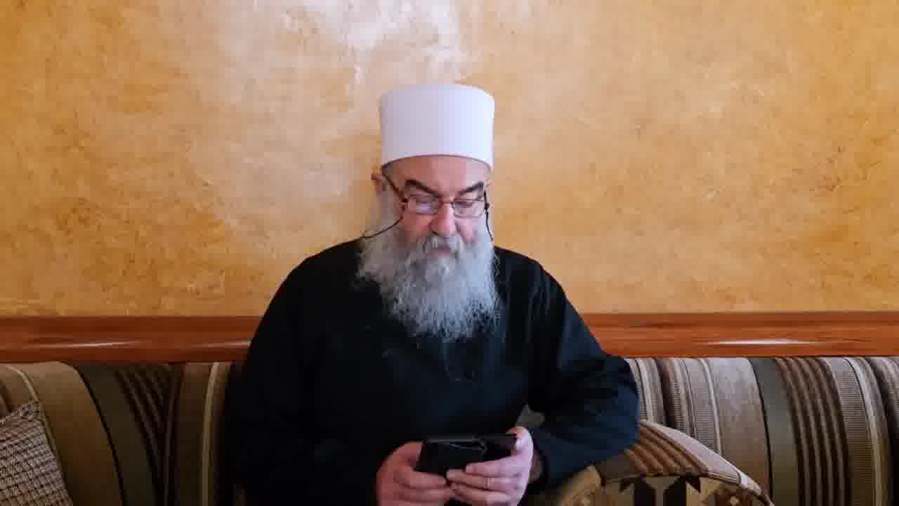 Hekmat Al-Hajri issues a statement rejecting the statement issued by the rest of the activists in Sweida and Youssef Harbou' and calls on his supporters to continue confronting the state's campaign. To clarify this, what happened is a division within Sweida currently. A section has surrendered to the Syrian state and allowed entry into the province, and a section did not appear in the statement, including Hekmat Al-Hajri, the Military Council, and other groups. They are currently being pursued by the Syrian Ministry of Defense and the Internal Security Forces, and the battle will continue today until a complete decision.