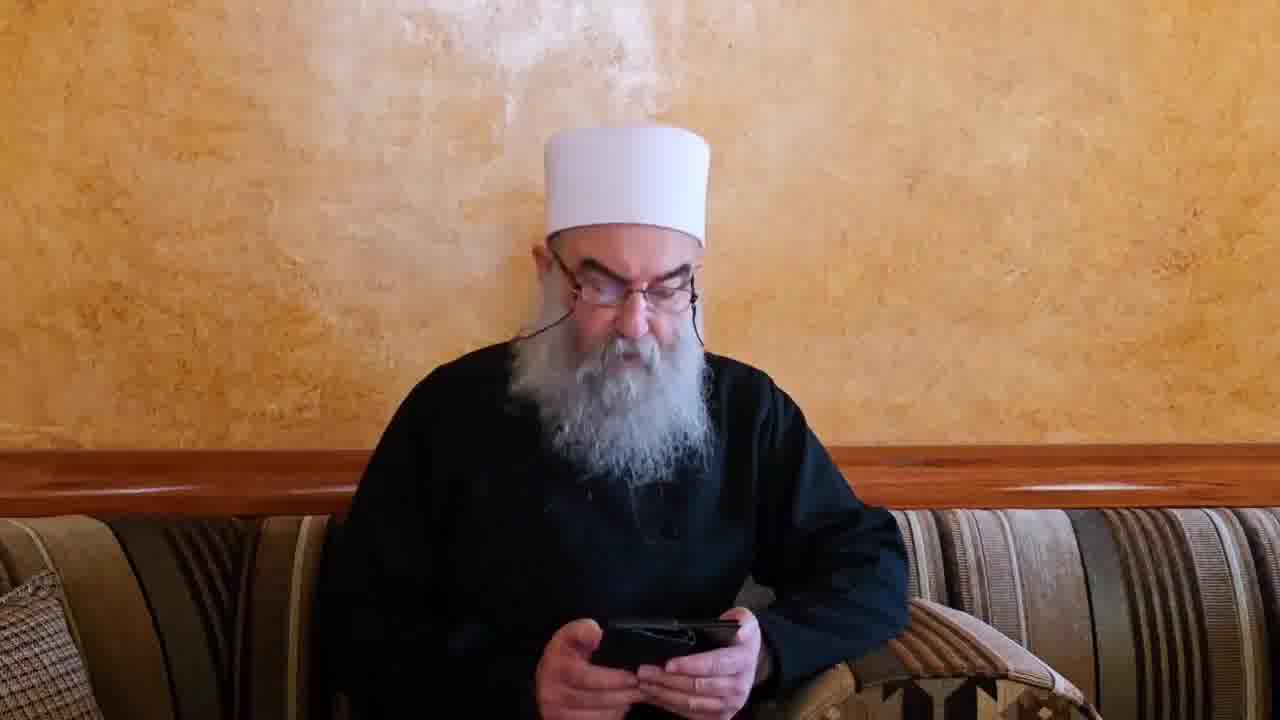 Hekmat Al-Hajri issues a statement rejecting the statement issued by the rest of the activists in Sweida and Youssef Harbou' and calls on his supporters to continue confronting the state's campaign. To clarify this, what happened is a division within Sweida currently. A section has surrendered to the Syrian state and allowed entry into the province, and a section did not appear in the statement, including Hekmat Al-Hajri, the Military Council, and other groups. They are currently being pursued by the Syrian Ministry of Defense and the Internal Security Forces, and the battle will continue today until a complete decision.