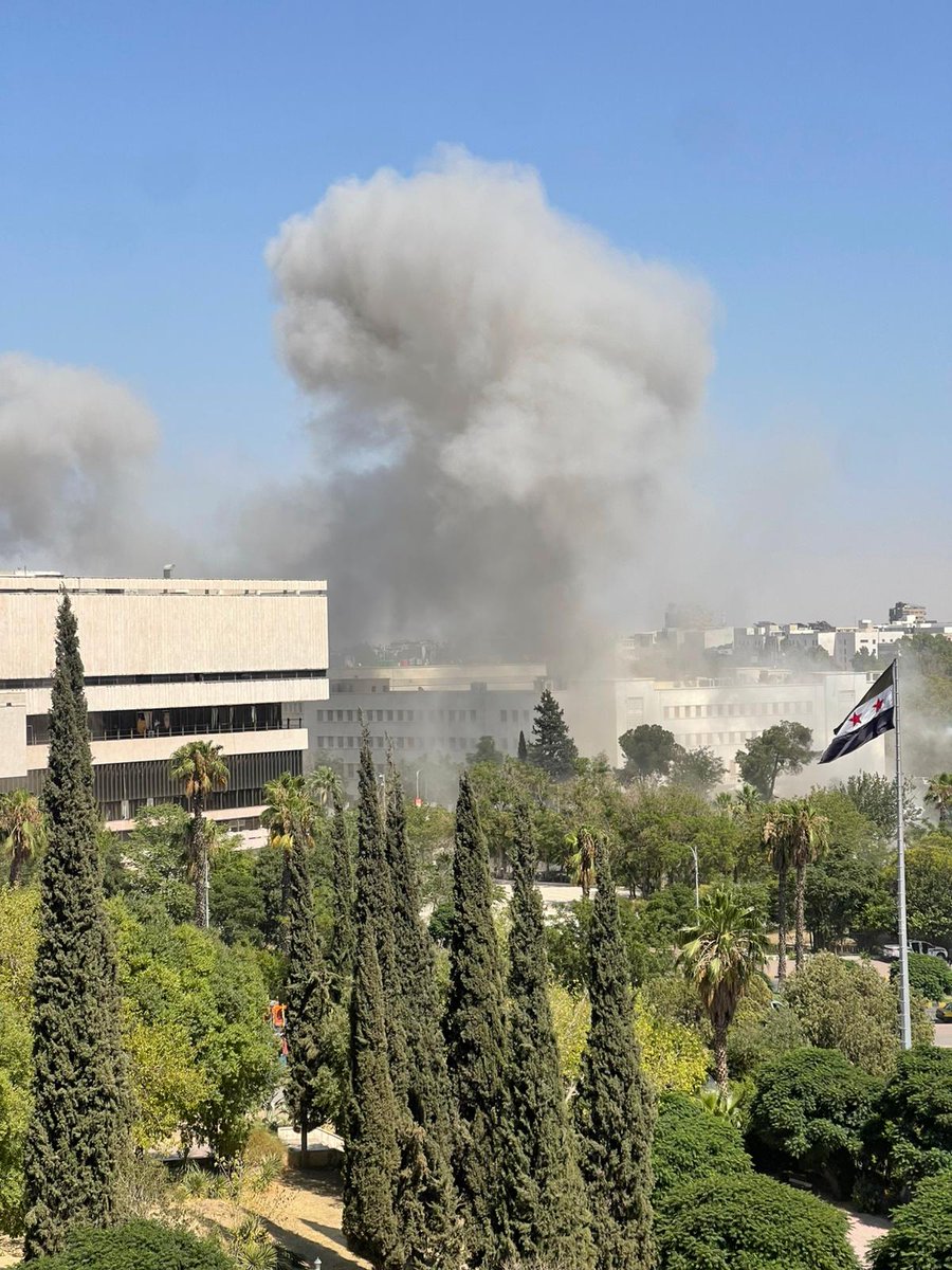 Israeli aircraft target the Syrian Ministry of Defense in the center of the Syrian capital, Damascus.