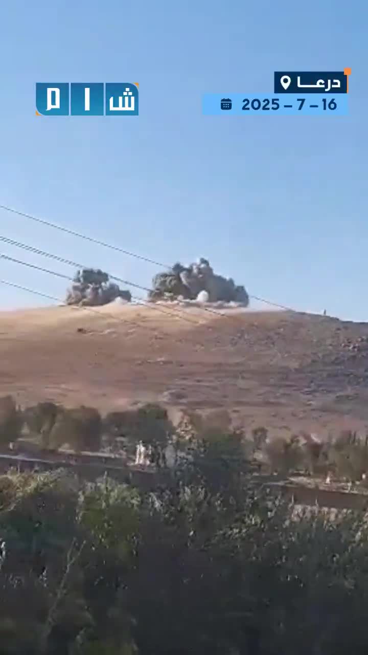 The Israeli targets the Jabab Regiment in the Daraa countryside with several airstrikes.
