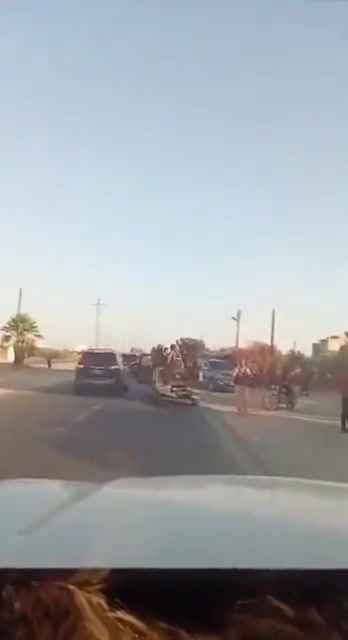 The tribesmen were able to take control of the town of Al-Surah Al-Kubra after expelling the militias of the  Hikmat Al-Hijri from it