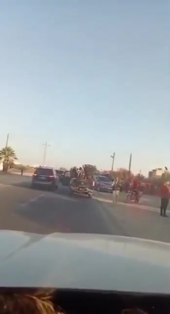 The tribesmen were able to take control of the town of Al-Surah Al-Kubra after expelling the militias of the  Hikmat Al-Hijri from it