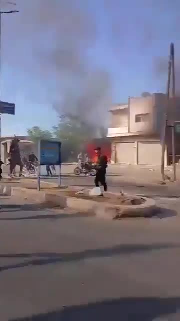 The situation in Suwayda is approaching a critical threshold, while retaliatory arson by tribal fighters continues. Their next moves remain unclear - whether they will attempt to seize the city (where Druze fighters are heavily deployed) or apply enough pressure to force Druze factions into a deal concerning the Bedouin tribes in the province.