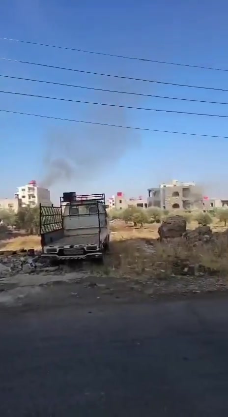 Violent clashes are taking place in the city of Sweida between tribal fighters and al-Hijri militias.