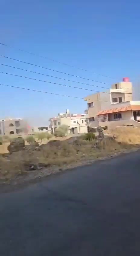 Violent clashes are taking place in the city of Sweida between tribal fighters and al-Hijri militias.