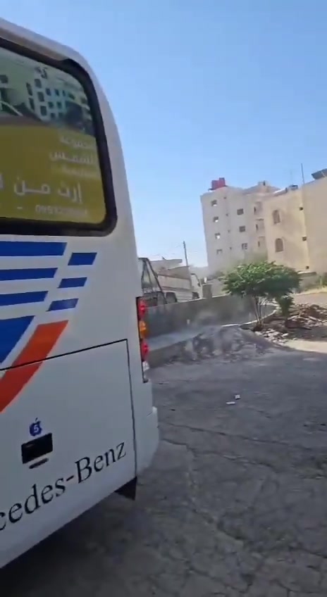 Violent clashes are taking place in the city of Sweida between tribal fighters and al-Hijri militias.