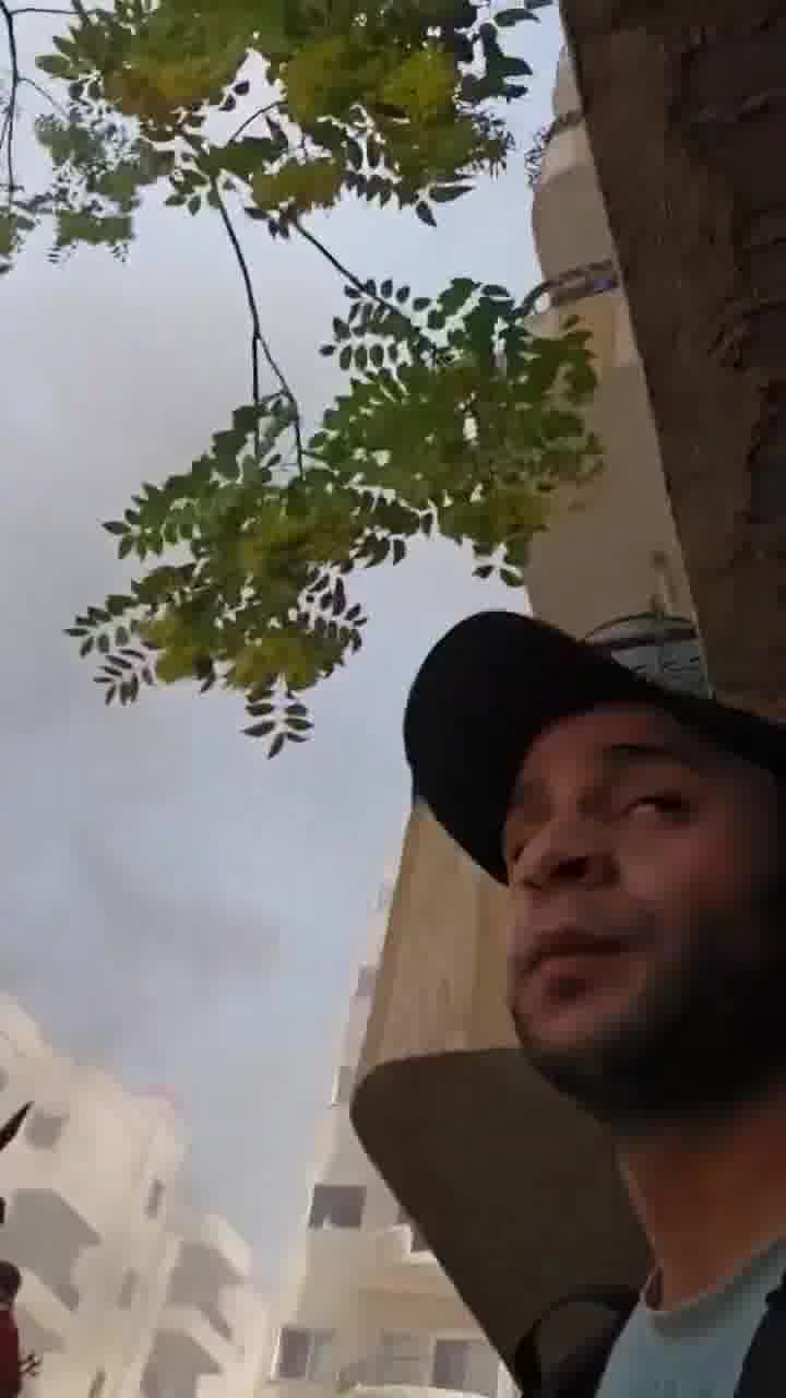 South Syria: a side of the clashes inside the city of Suwayda where tribal fighters are advancing.  ~20% of the city are turned into a war zone