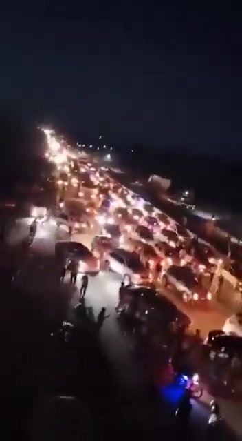 Huge tribal crowds head to Sweida, and internal security barriers collapse before them 