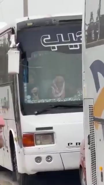 Syria: following negotiations, a total of 1,500 Bedouins who were blocked (some detained, others trapped) in Suwayda province were freed in different batches and evacuated from the province