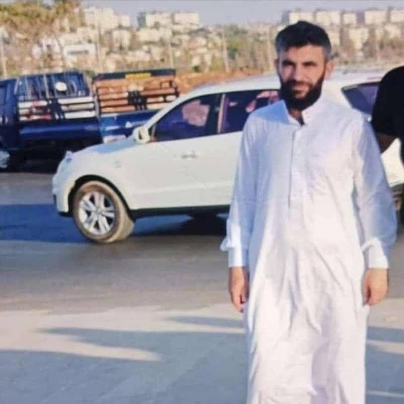 Today a Security commander was shot dead by gunmen driving a motorcycle in the town of Safira (SE. Aleppo)