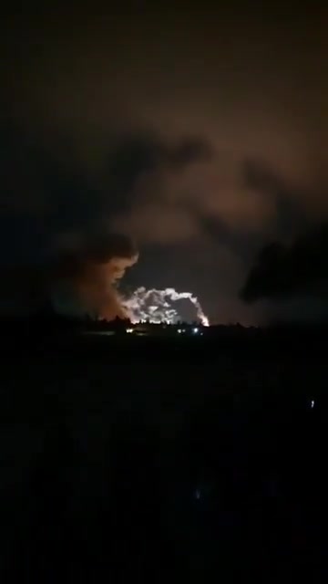 Homs: Israeli raids targeted the Air Defense College in the vicinity of the Awras area in Homs.