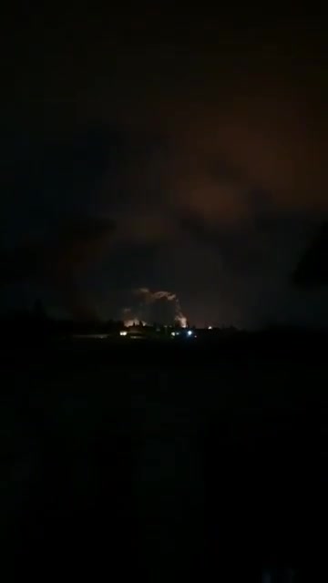 Homs: Israeli raids targeted the Air Defense College in the vicinity of the Awras area in Homs.