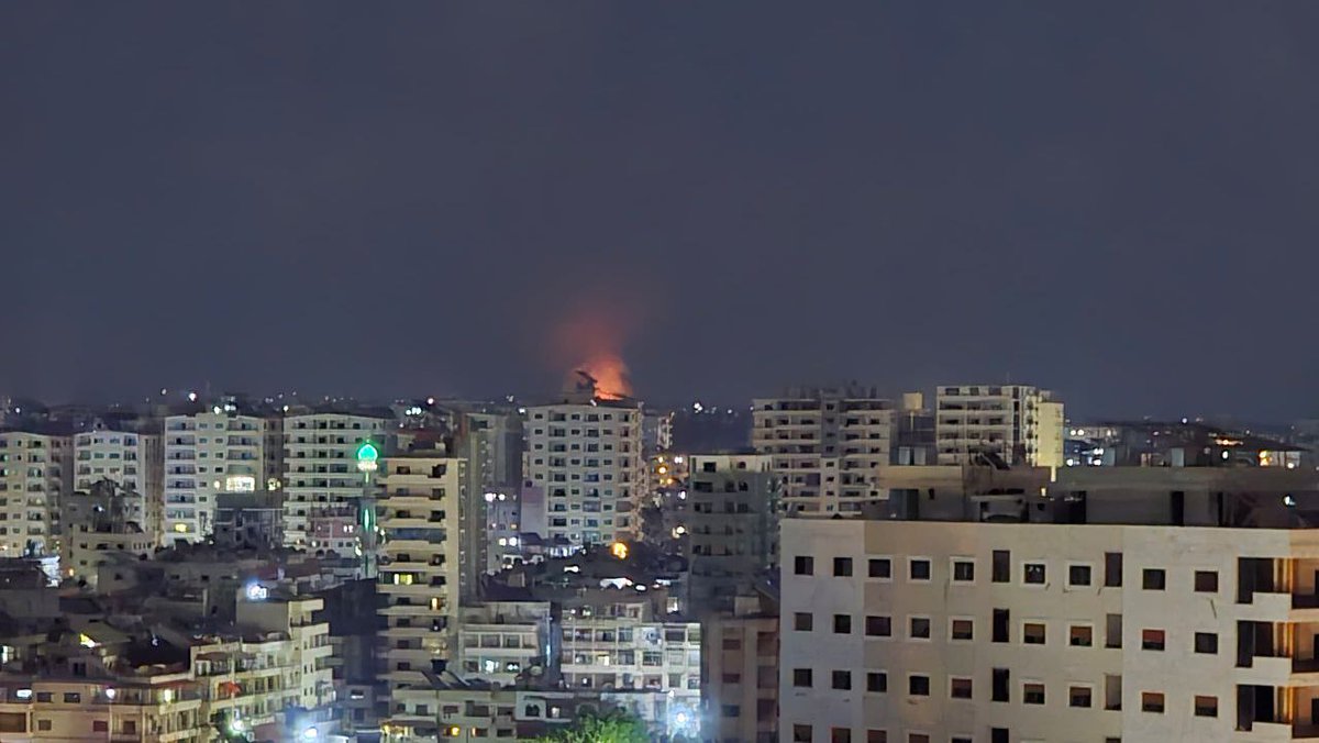 The Saqubin barracks (East outskirts of Latakia-city) were also bombed tonight by Israel, in addition to the Air Defense base south of Homs. 