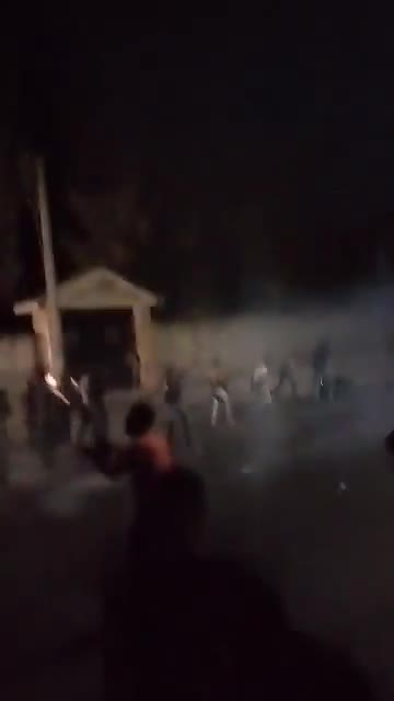 Video: Syrian government forces dispersing protesters in Sheikh Maqsoud and Ashrafieh neighborhoods with tear gas