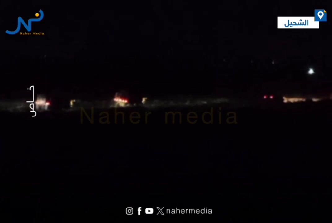 Nahr Media's camera captures the entry of joint patrols from the International Coalition and the SDF into the town of Al-Shuhail, east of Deir ez-Zor, for unknown reasons