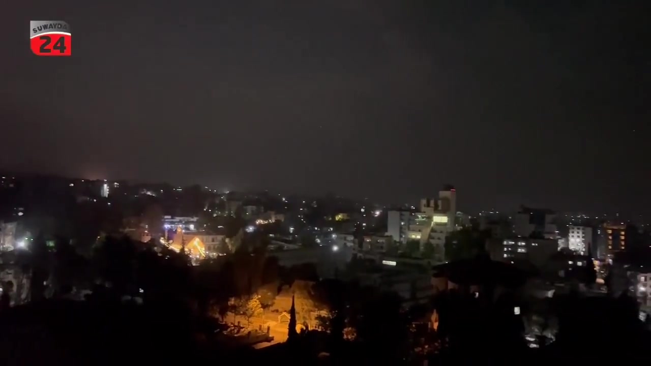 .@suwayda24 A cautious calm prevails in Suwayda, occasionally interrupted by sporadic bursts of gunfire, following the de-escalation of clashes that took place in the western fronts on Thursday evening