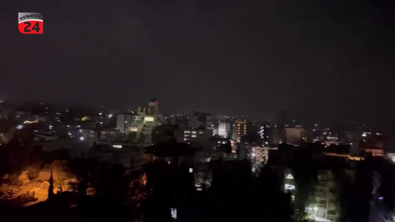 .@suwayda24 A cautious calm prevails in Suwayda, occasionally interrupted by sporadic bursts of gunfire, following the de-escalation of clashes that took place in the western fronts on Thursday evening