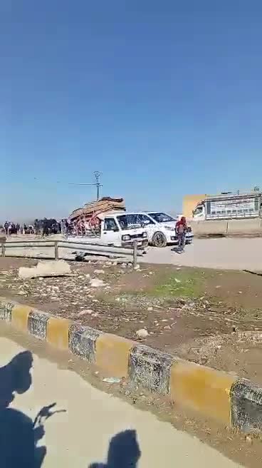 Aleppo, eastern countryside: The SDF forces prevented hundreds of residents from leaving the Deir Hafer area towards areas under the control of the Syrian government, after the latter informed the residents of the need to evacuate the area because it is considered a military zone.