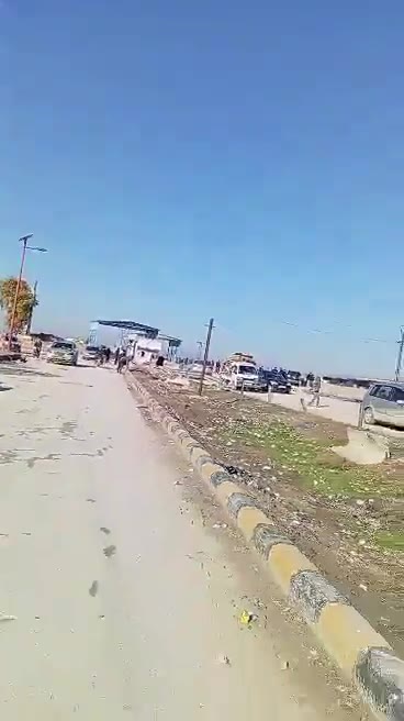 Aleppo, eastern countryside: The SDF forces prevented hundreds of residents from leaving the Deir Hafer area towards areas under the control of the Syrian government, after the latter informed the residents of the need to evacuate the area because it is considered a military zone.
