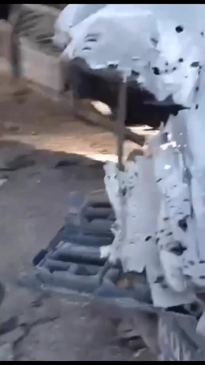 A video showing the damage to military equipment targeted by the Syrian army at the headquarters of the Al-Bu'asi regiment, affiliated with the SDF militia, west of Raqqa.