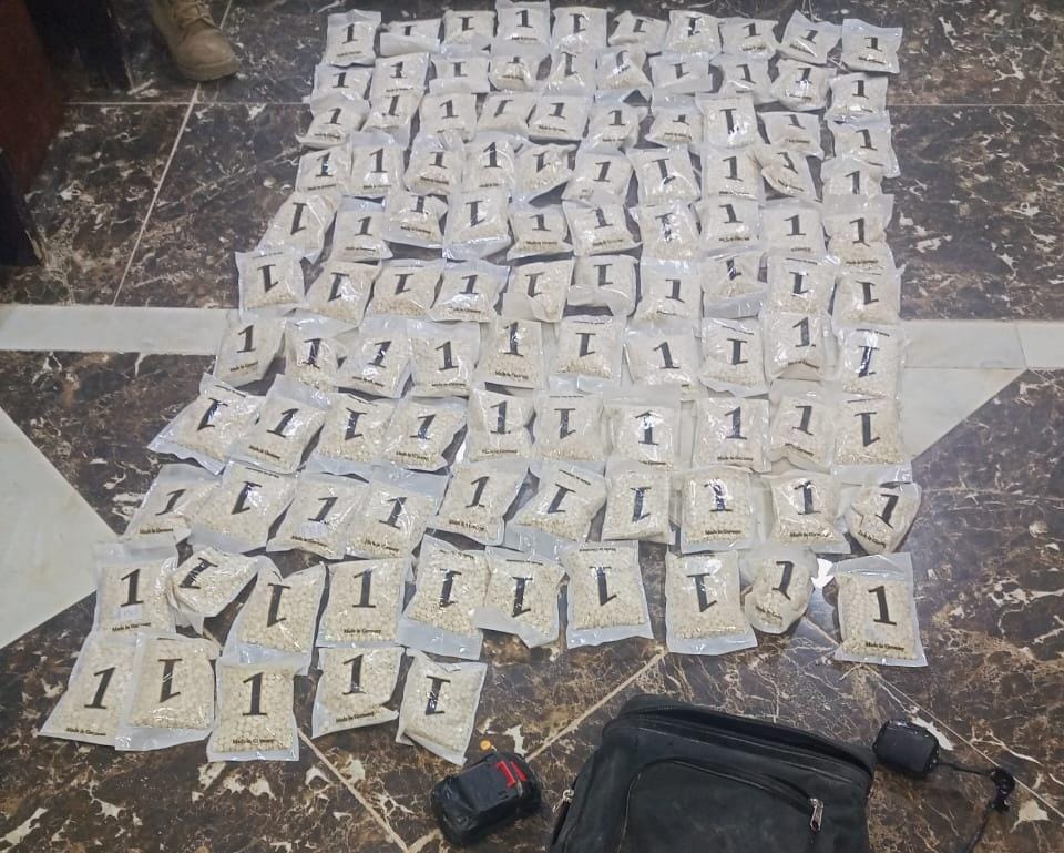 Jordanian Border Guards thwarted last night 2 attempts to smuggle Captagon from South Syria using balloons. Around 250,000 pills were seized