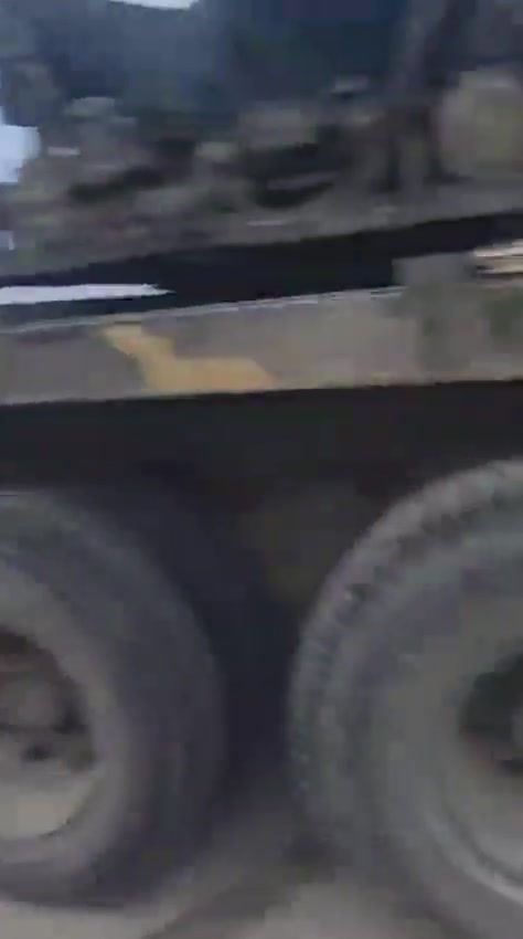 The Syrian army begins entering Deir Hafer, east of Aleppo, after the SDF militias withdraw to the east of the Euphrates.