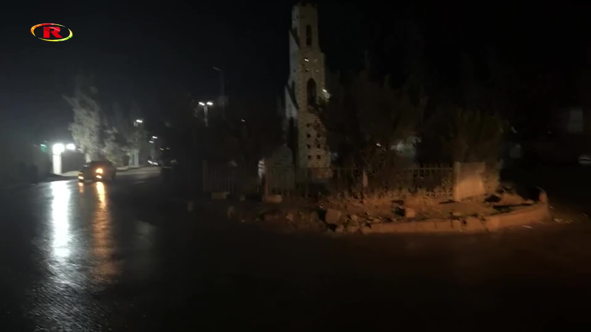 Laut dem kurdischen Fernsehsender Ronahi TV finden in Kasrat al-Faraj im Gouvernement ar-Raqqa in Syrien heftige Kämpfe zwischen den SDF und anderen Gruppen statt.