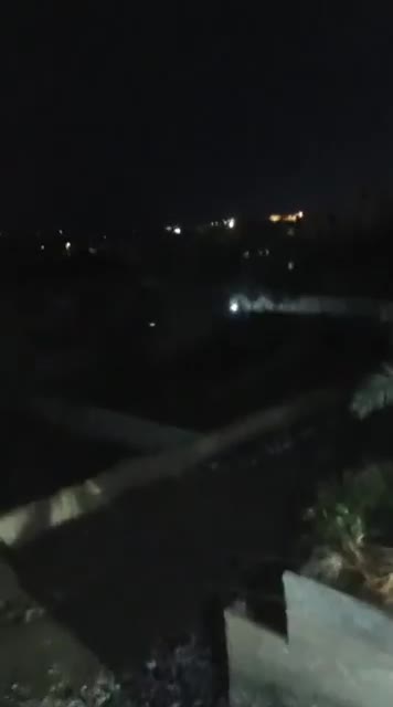 Nahr Media correspondent: The Syrian army is shelling SDF military positions near the industrial area north of Deir ez-Zor.