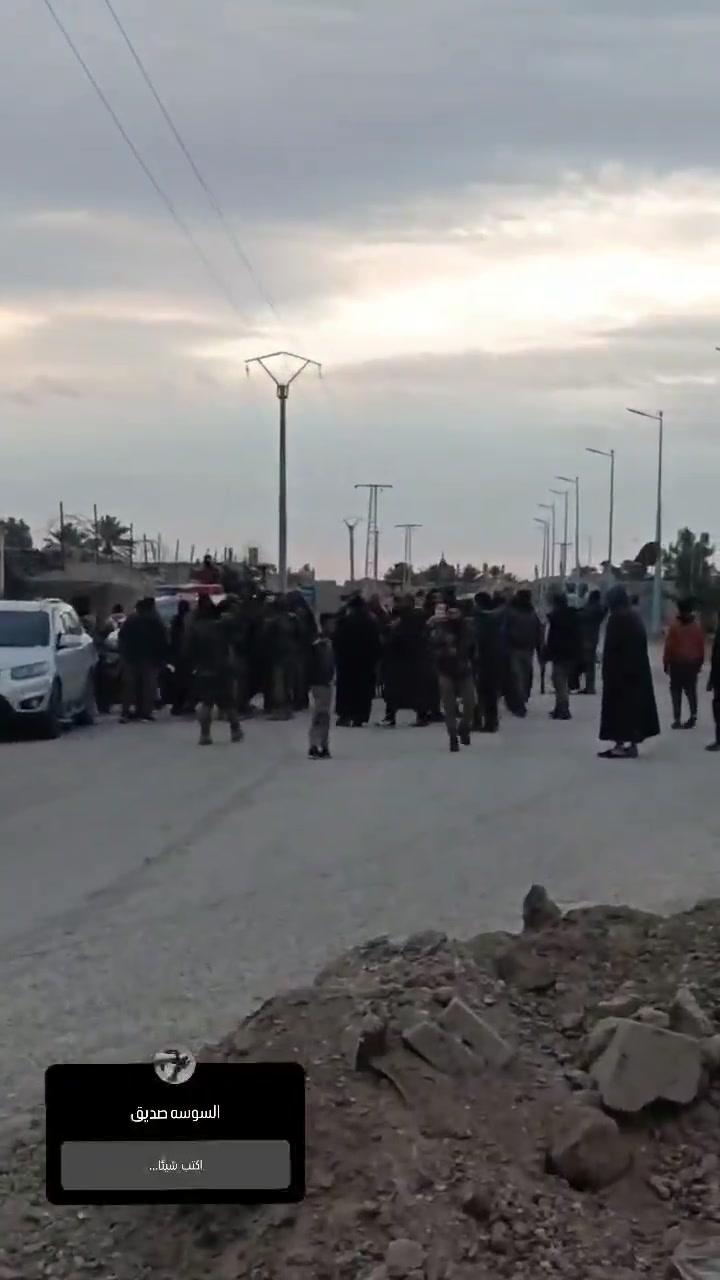 Public security and the Syrian Arab Army in the city of Al-Susah today in Al-Bukamal in Deir ez-Zor