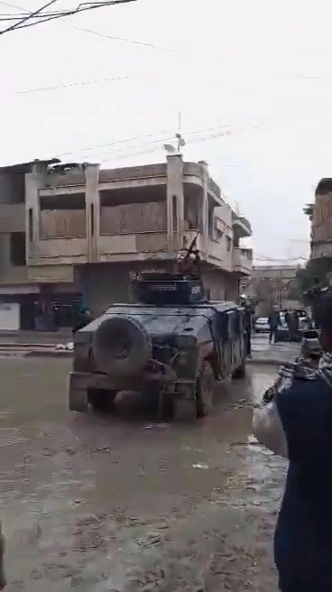 In Raqqa, Arab tribes seized vehicles belonging to the SDF militia in the city of Raqqa.